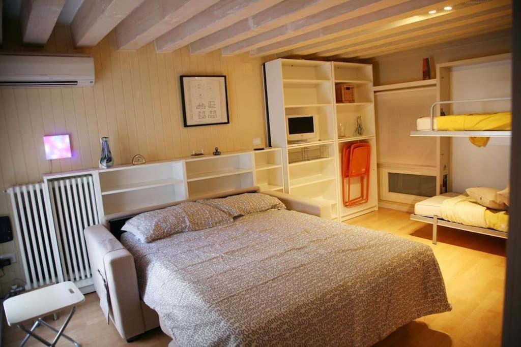 Ferienwohnung Piccola Dimora In Palazzo Storico Venedig Exterior foto